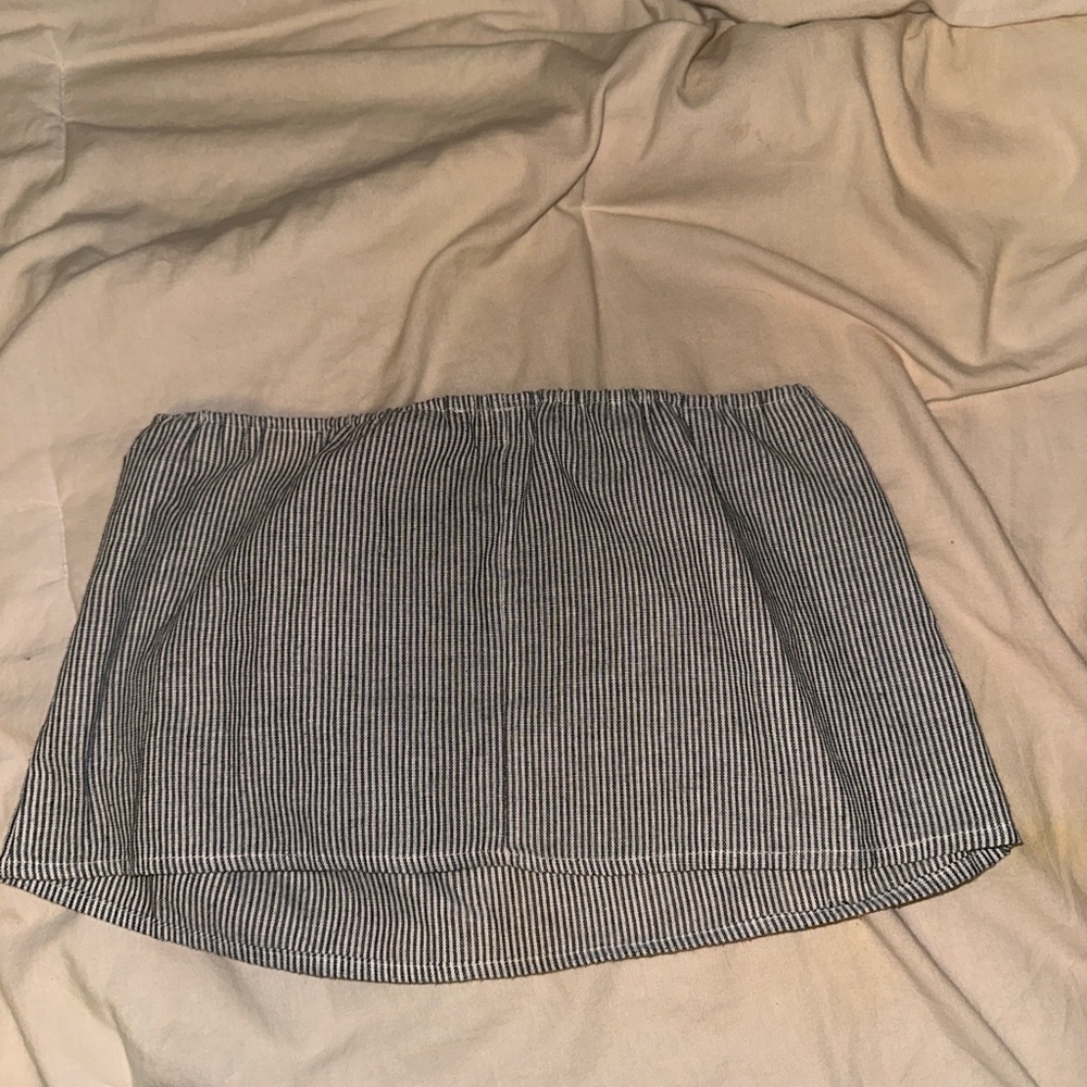 Brandy Melville strapless crop top - one size